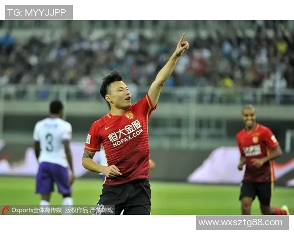 恒大与泰达精彩对决重播回顾赛场瞬间与精彩进球分析